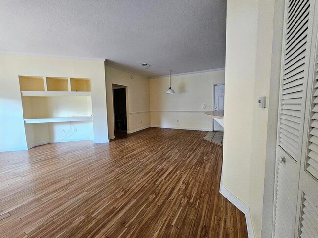 Building Photo - 3621 Conroy Rd