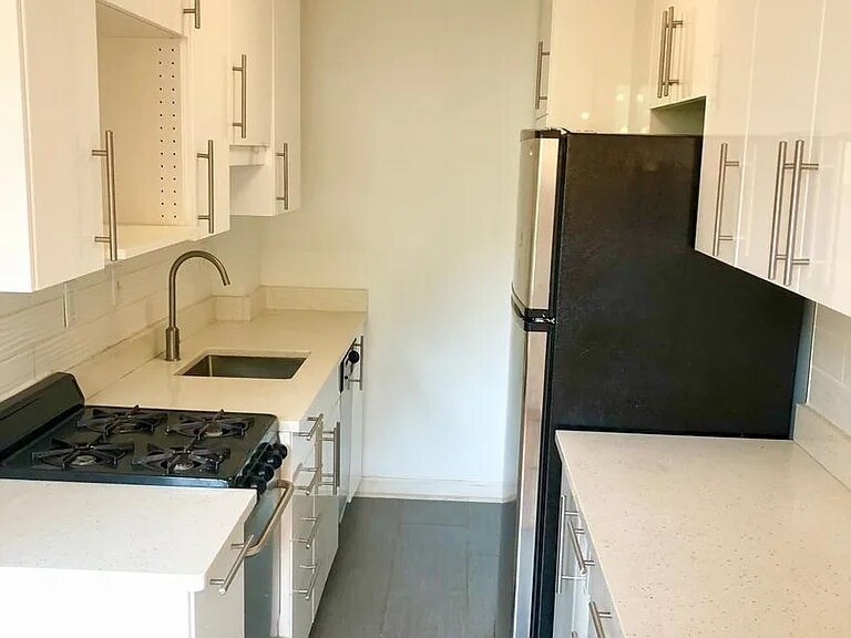 Building Photo - 1101 L St NW