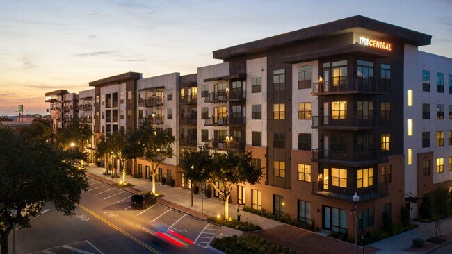 Building Photo - 1701 Central Ave