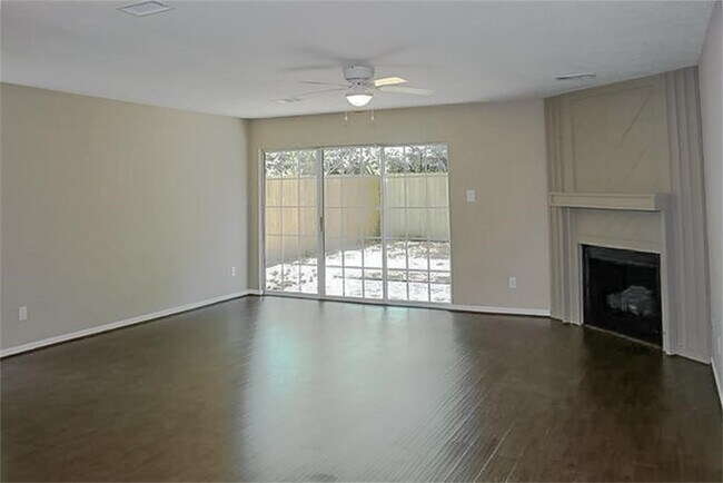 Building Photo - 13 Blue Fox Rd