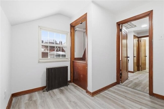 Building Photo - 3841 Lawnview Ave