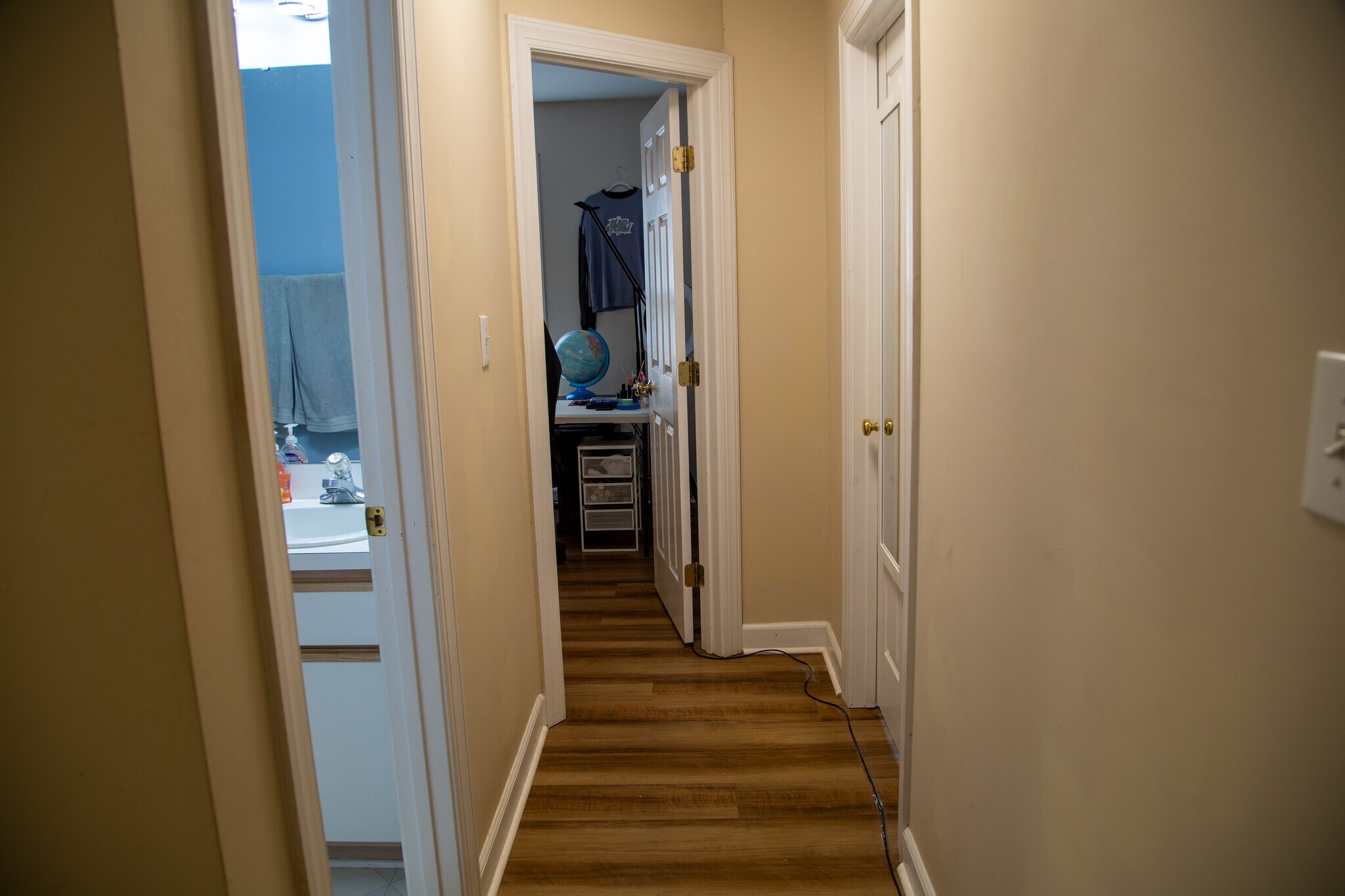 Building Photo - 2723 Sterling Park Dr