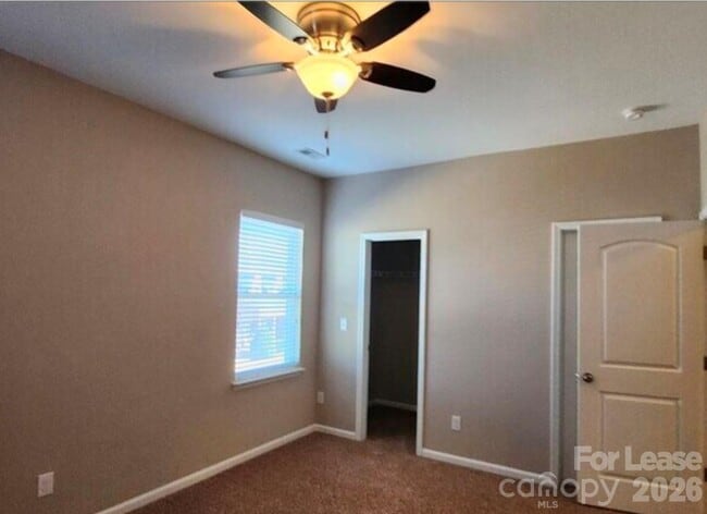 Building Photo - 317 Montibello Dr