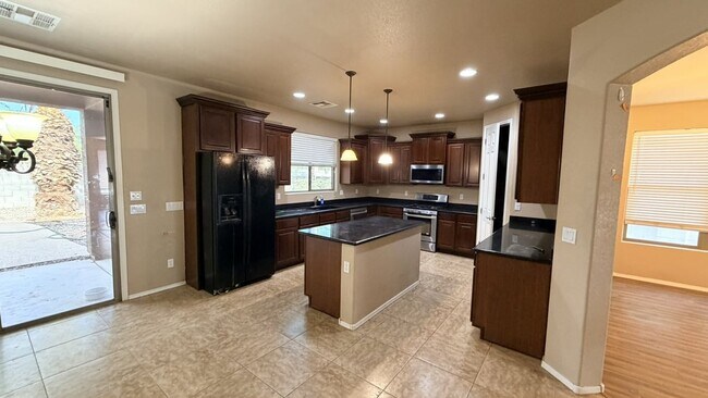 Building Photo - 17928 N Kari Ln