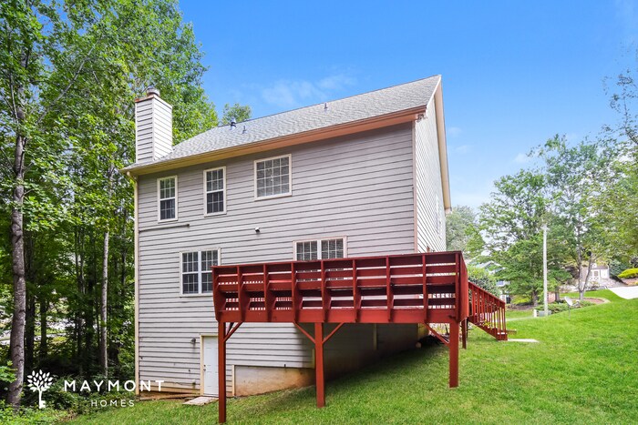 Building Photo - 5963 Seven Oaks Dr