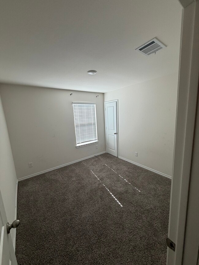 Building Photo - 107 Seabiscuit Rd