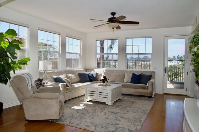 Building Photo - Carlsbad Arroyo Retreat