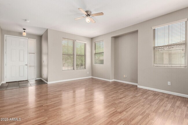 Building Photo - 13550 W Cypress St