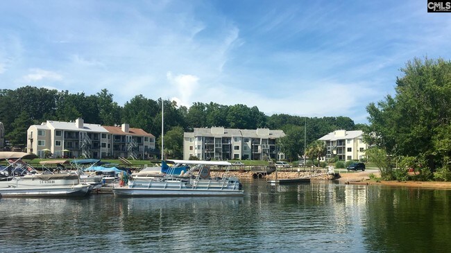 Building Photo - 336 Cove Ct