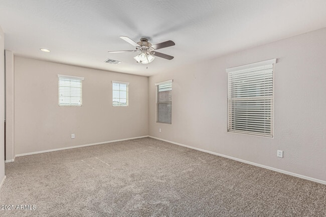 Building Photo - 7255 N 89th Dr