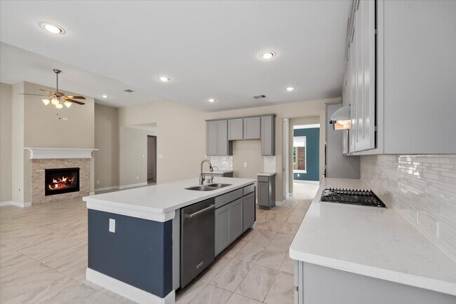 Building Photo - 4071 Northern Spruce Dr