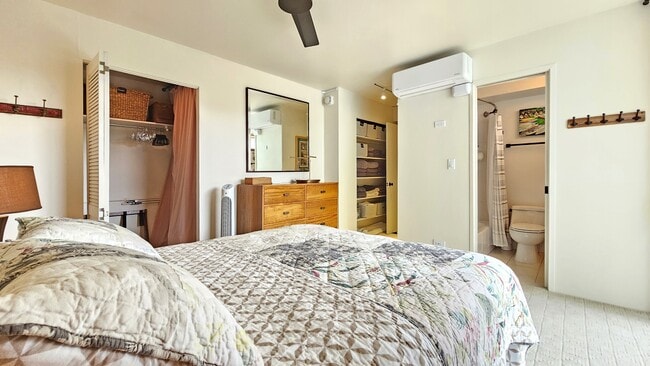 Building Photo - 2575 Khi Ave