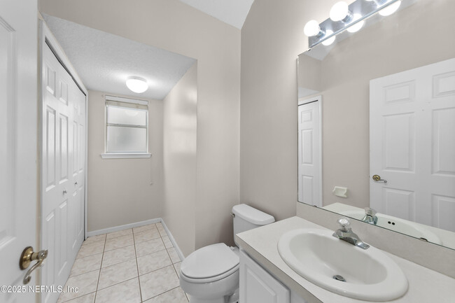 Building Photo - 14443 Pelican Bay Ct
