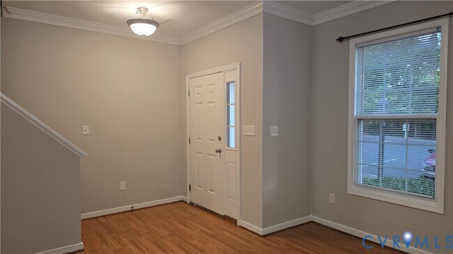 Building Photo - 9102 Mayland Dr