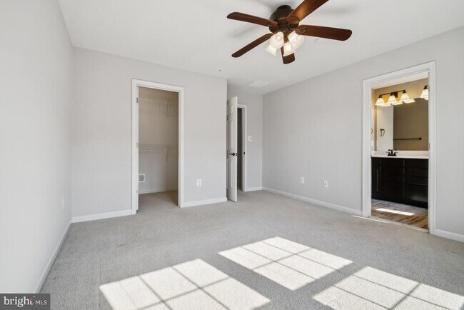 Building Photo - 1118 Bayberry Lane