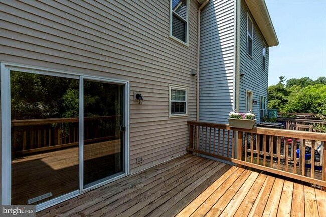 Building Photo - 13676 Barren Springs Ct