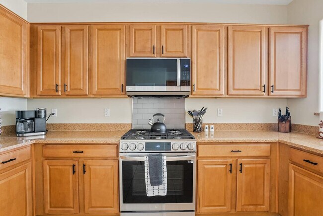Building Photo - 488 E Diamond Trail