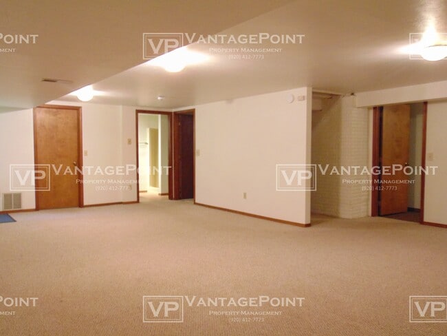 Building Photo - 2353 Remington Rd