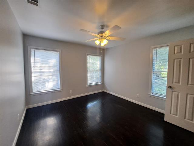 Building Photo - 10433 Cayuga Dr