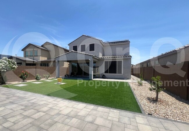 Building Photo - 9030 S 67th Dr