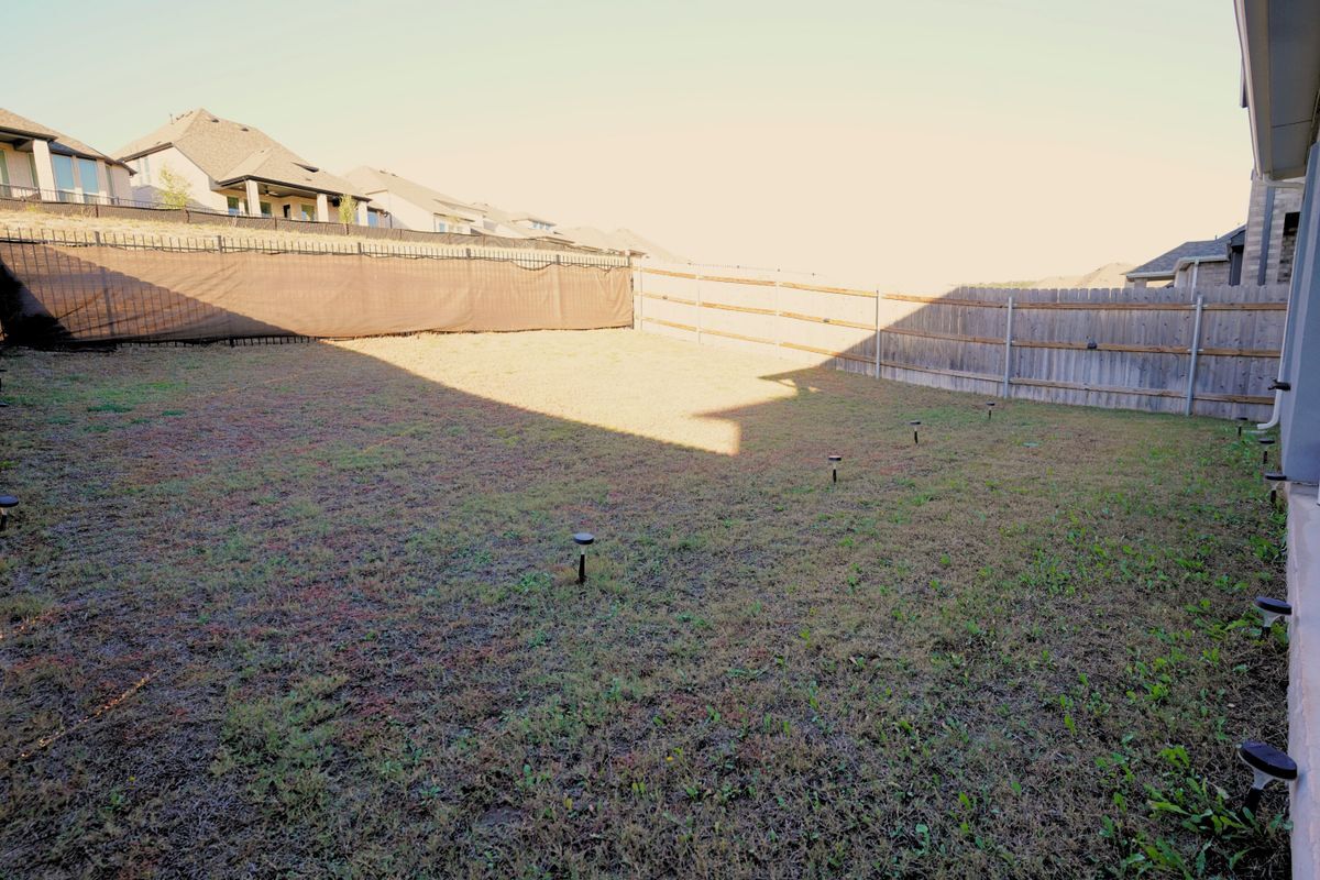 Building Photo - 8014 Purple Aster Pass