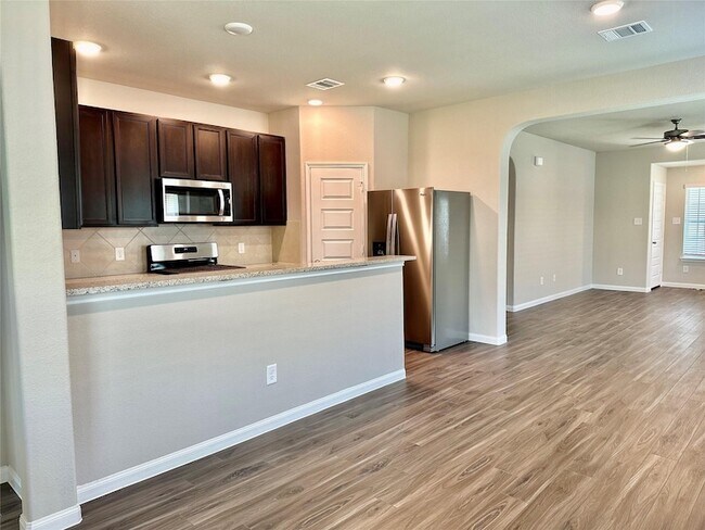Building Photo - 2362 Tavo Trails Dr
