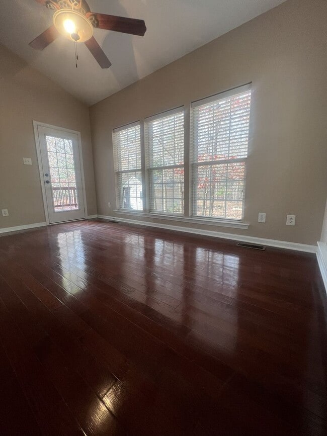 Building Photo - 13600 Warwick Longbay Dr