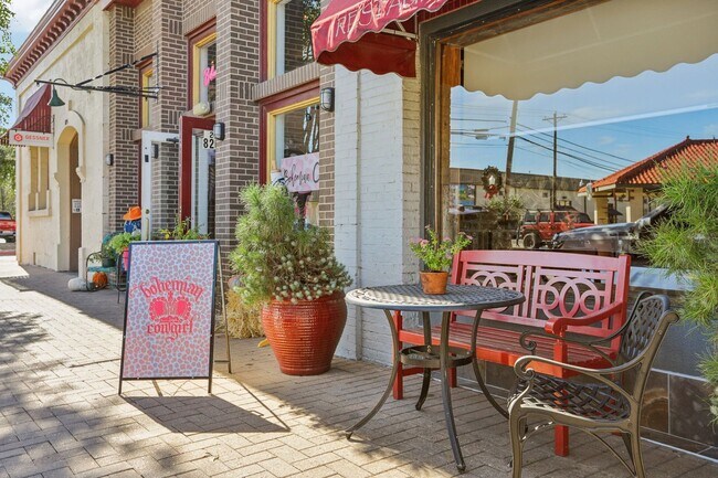 Building Photo - 300 San Gabriel Village Blvd