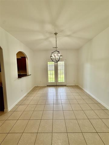 Building Photo - 205 Oriole Dr