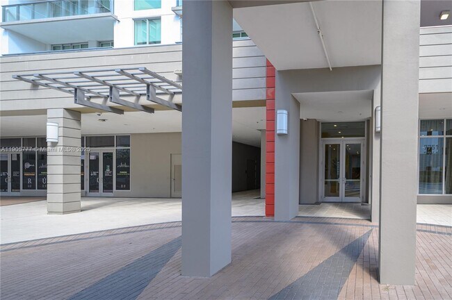 Building Photo - 7751 NW 107th Ave