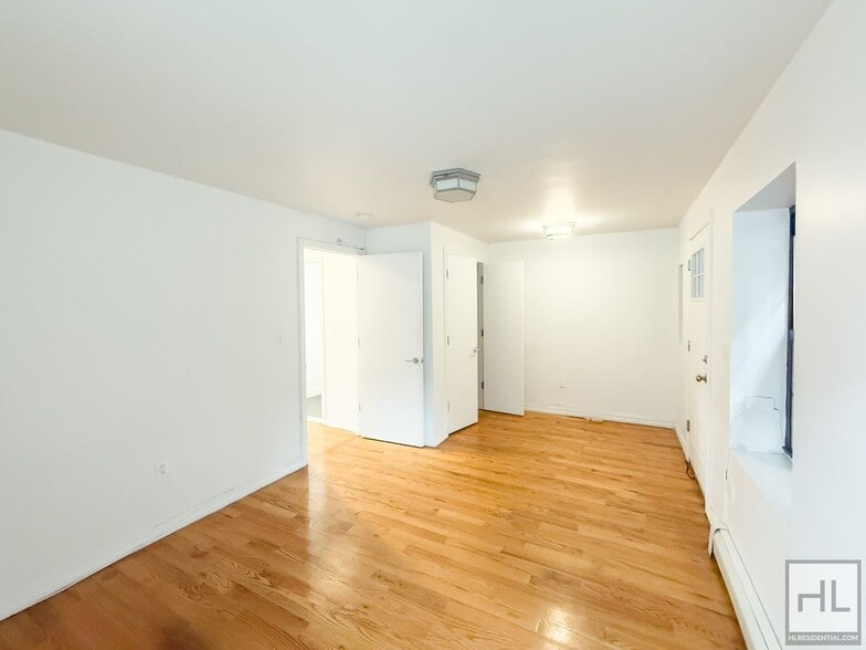 Building Photo - GREENE AVENUE / Spacious Bed-Stuy 2-Bed 1....