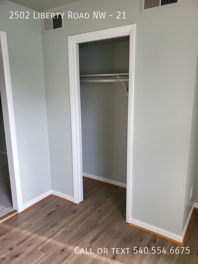 Building Photo - 2502 Liberty Rd NW