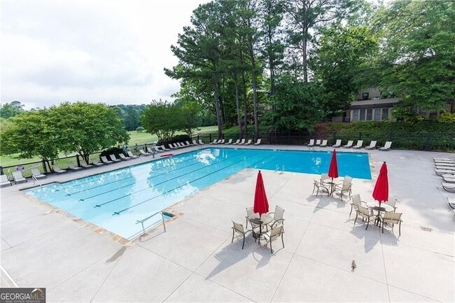 Building Photo - 82 Montre Square NW