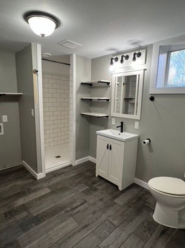 Building Photo - Discover Timeless Charm: Enchanting Historic Home in a Picturesque Small Town