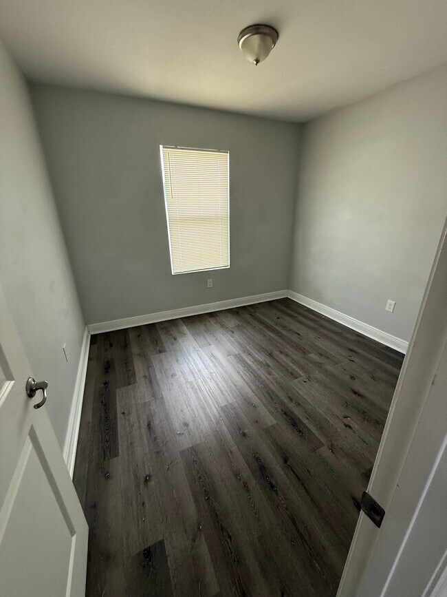 Building Photo - 774 Lucaya Dr