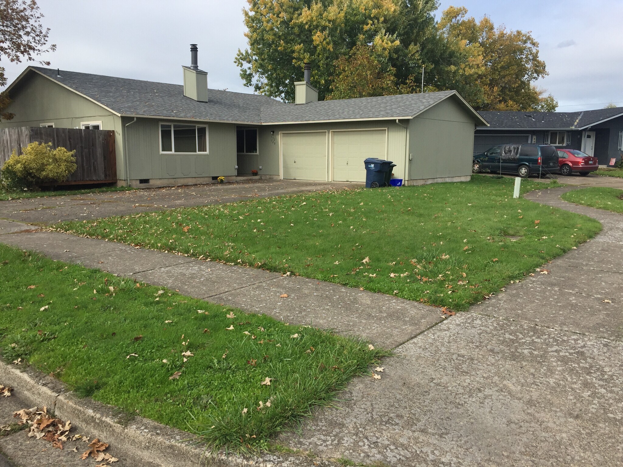 Building Photo - 520 N 38th Pl