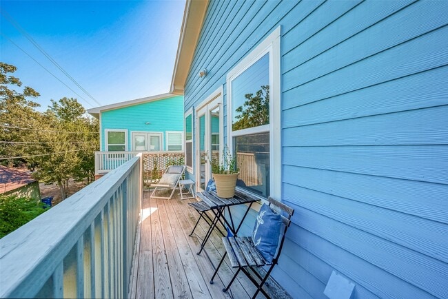 Building Photo - 108 Bay Oaks Dr