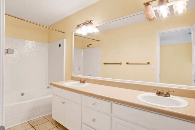 Building Photo - 3 Bed 2 Bath Home in Milton FL