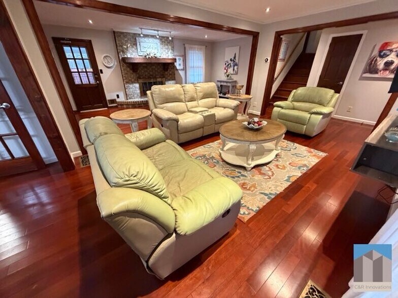 Building Photo - 1732 Eldonlas Ct