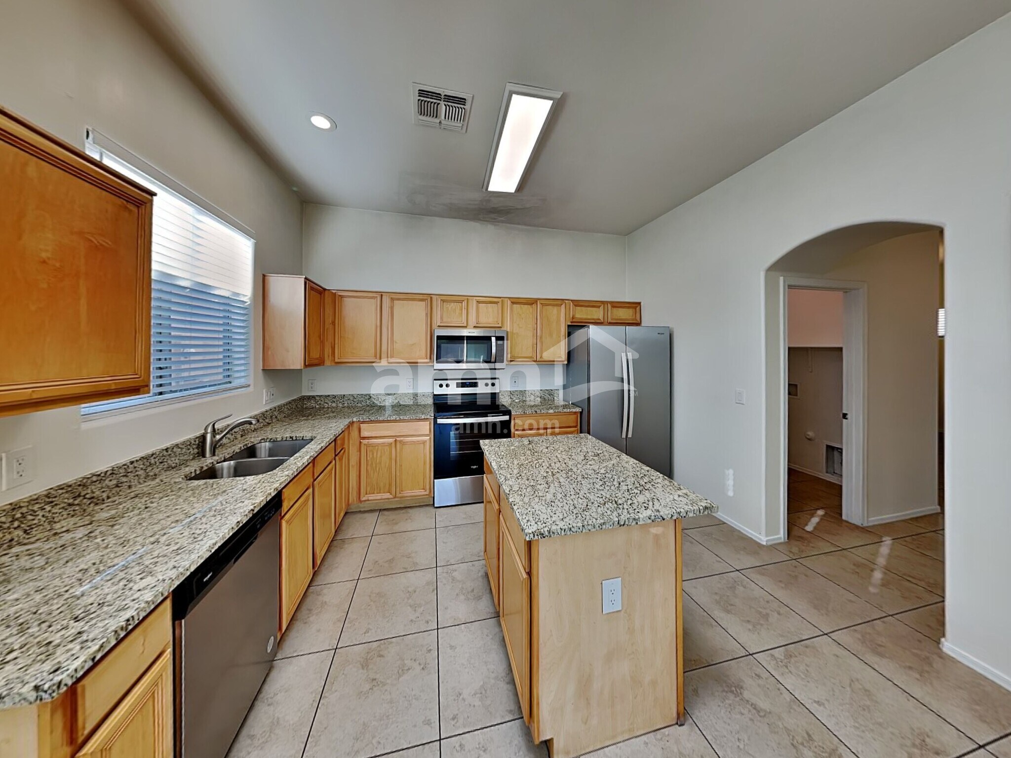 Building Photo - 350 E Calle Nacrita