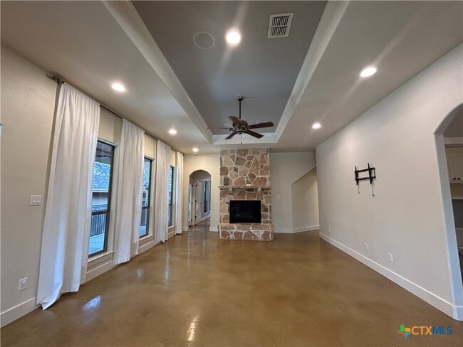 Building Photo - 406 Williams Way