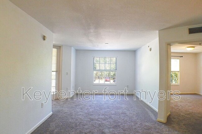 Building Photo - 4113 Residence Drive