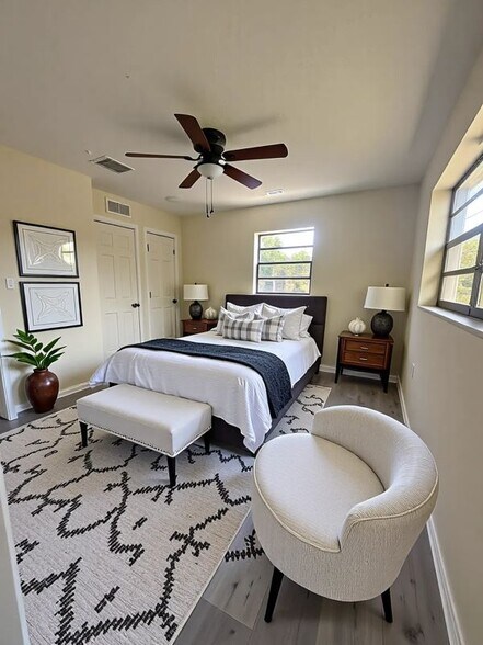 Building Photo - 329 W Arlington St