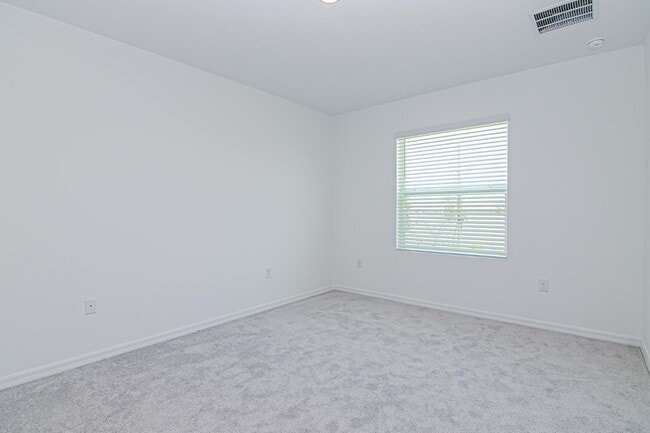 Building Photo - 4744 Babys Breath Pl