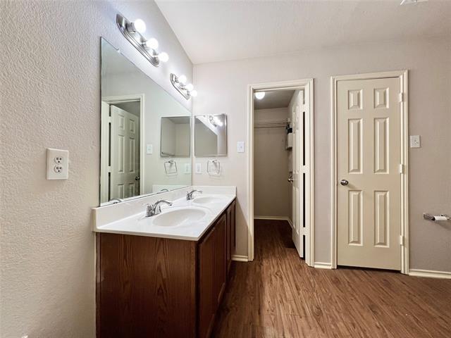 Building Photo - 2804 Cameron Way