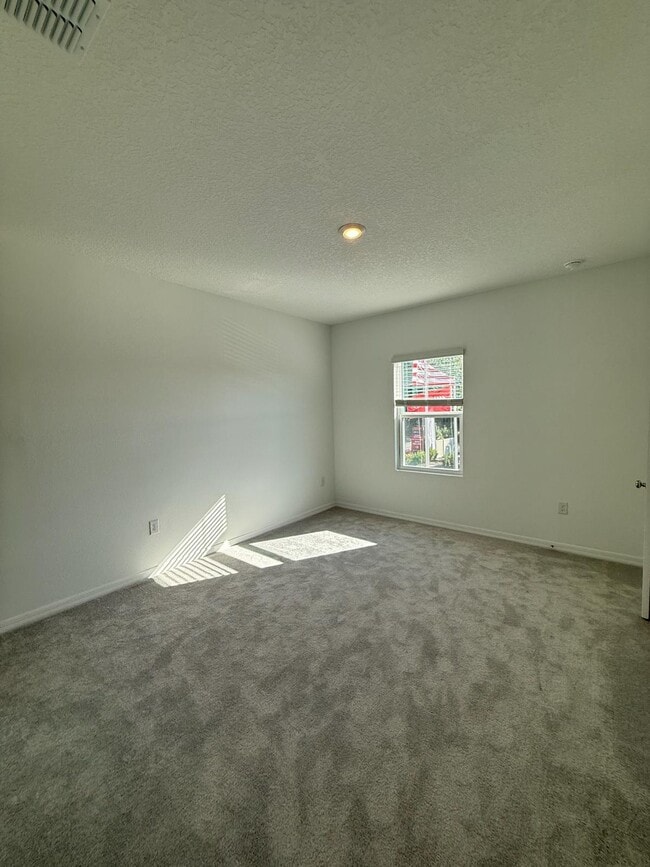 Building Photo - 7235 Sabal Ter