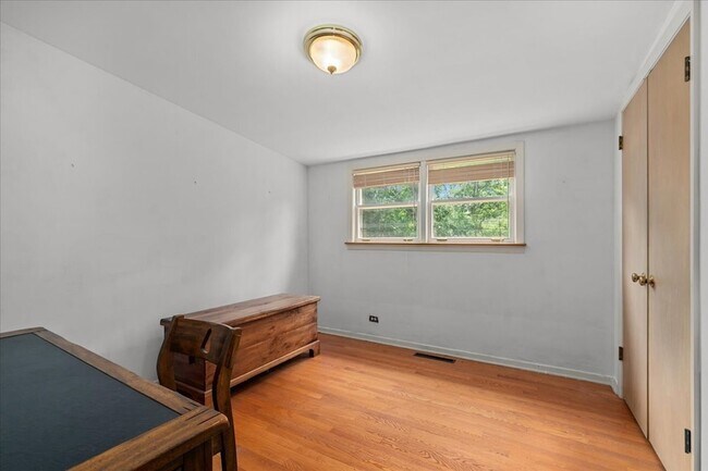 Building Photo - 1719 Ferndale Ave