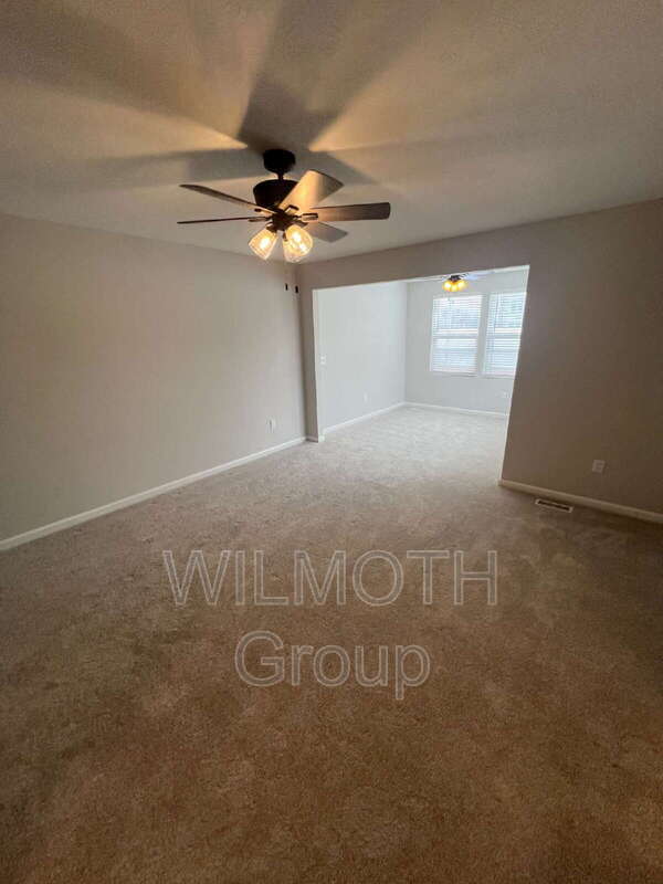 Building Photo - 7300 Shroyer Wy