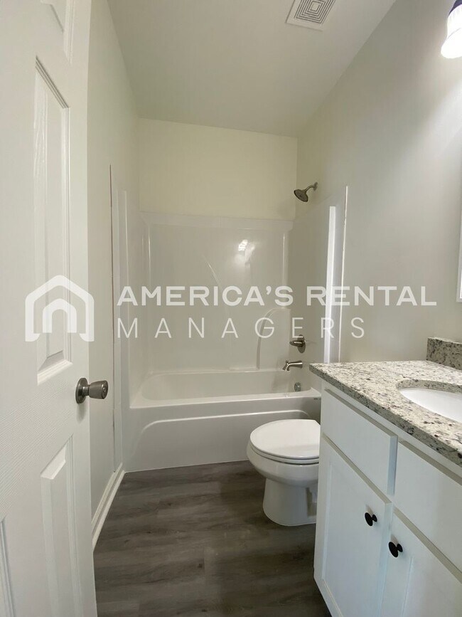 Building Photo - Home for Rent in Montgomery!!! DEPOSIT PENDING!