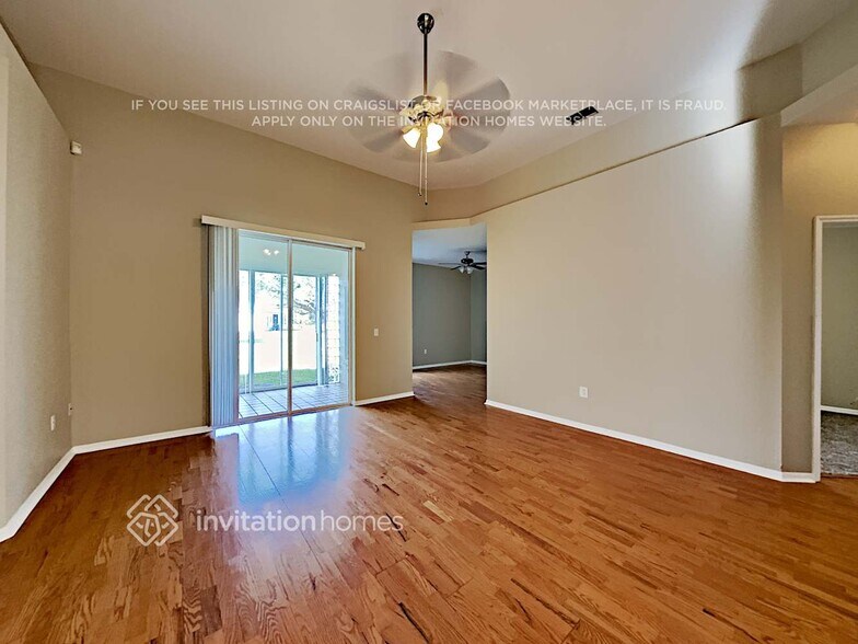 Building Photo - 12331 Hollybush Terrace